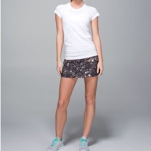 Lululemon Pace Rival Skirt 4-Way Stretch In Sugar Crush Multi / Black